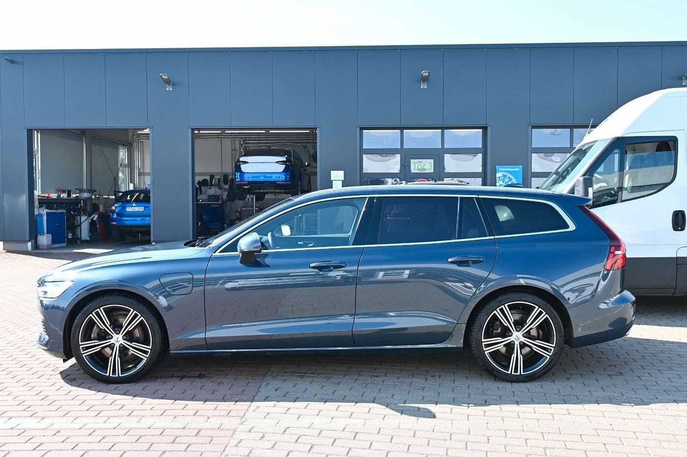 Volvo  T6 Inscription AWD PHEV H&K*PANO*RFK*AHK*