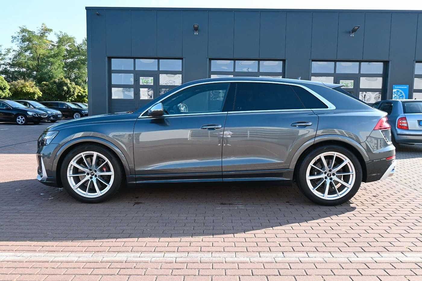 Audi  RS Q8 TFSI QUATTRO *B&O*PANO*23'Mietkauf