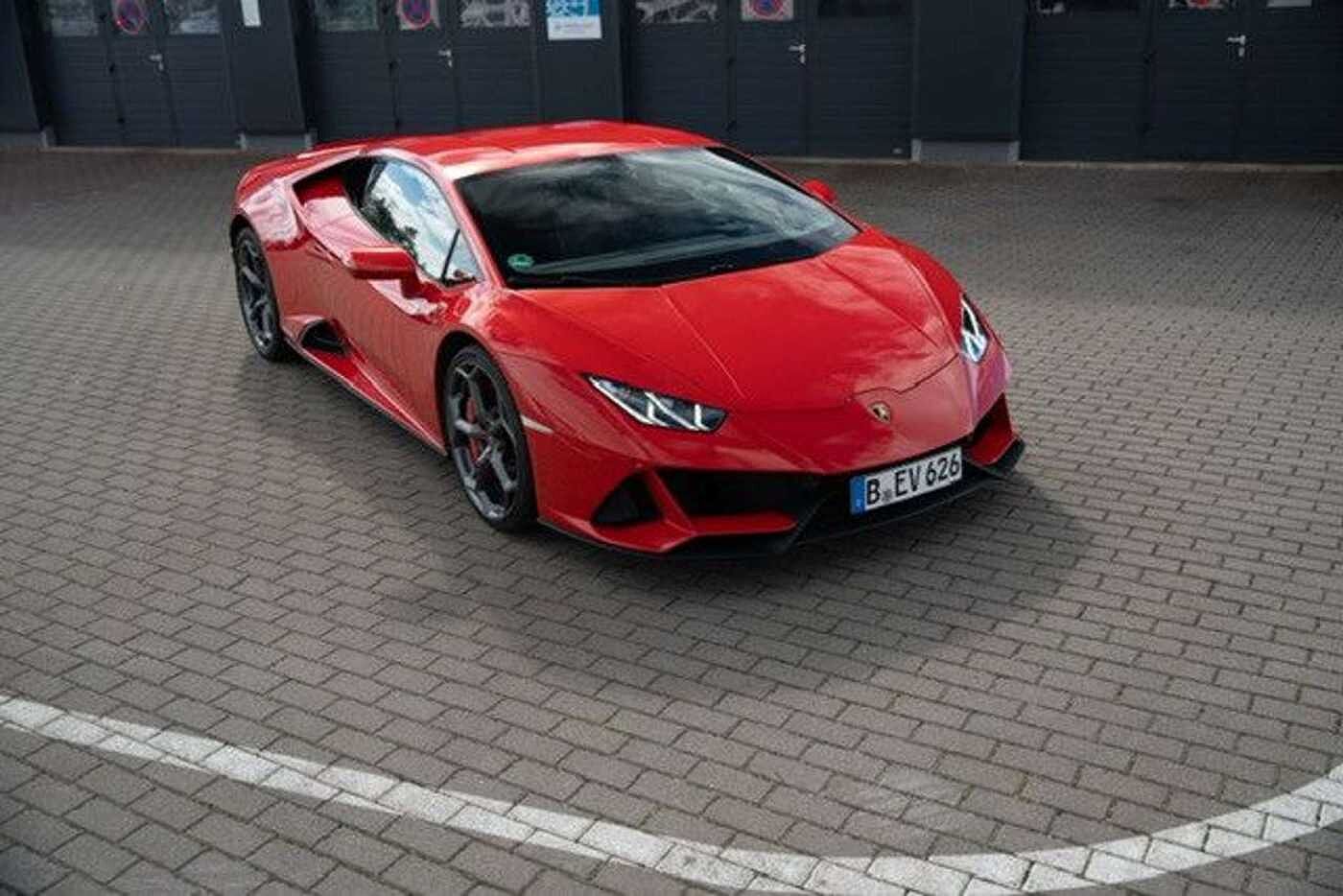 Lamborghini  Huracán EVO*LIFT*DAB*PDC*CAM*LDS*Mietkauf