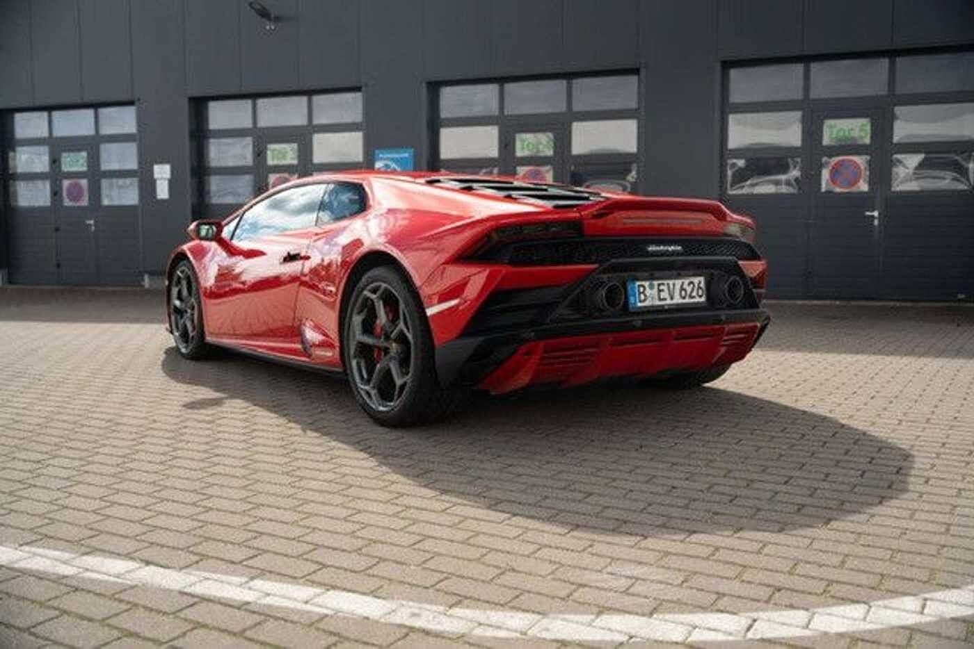 Lamborghini  Huracán EVO*LIFT*DAB*PDC*CAM*LDS*Mietkauf