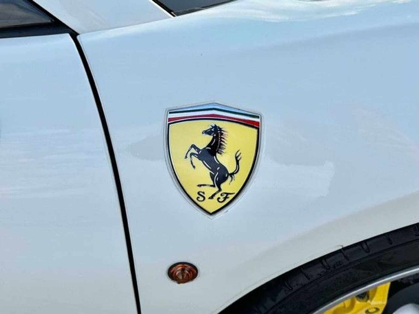 Ferrari  *Lift*NAV*Racing*RFK*Miete*Mietkauf