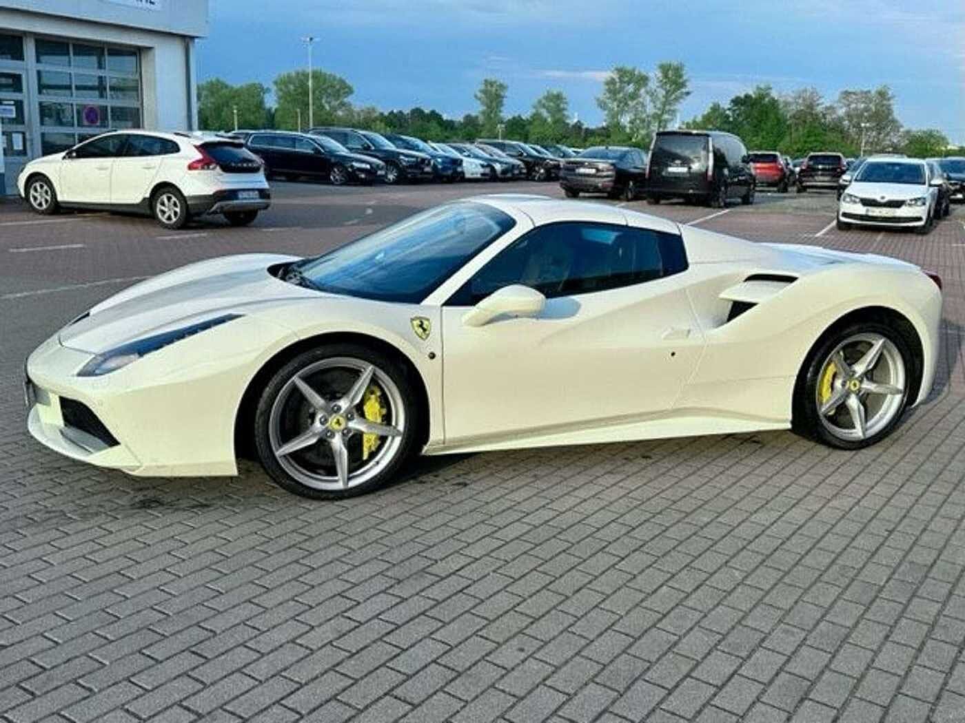 Ferrari  *Lift*NAV*Racing*RFK*Miete*Mietkauf