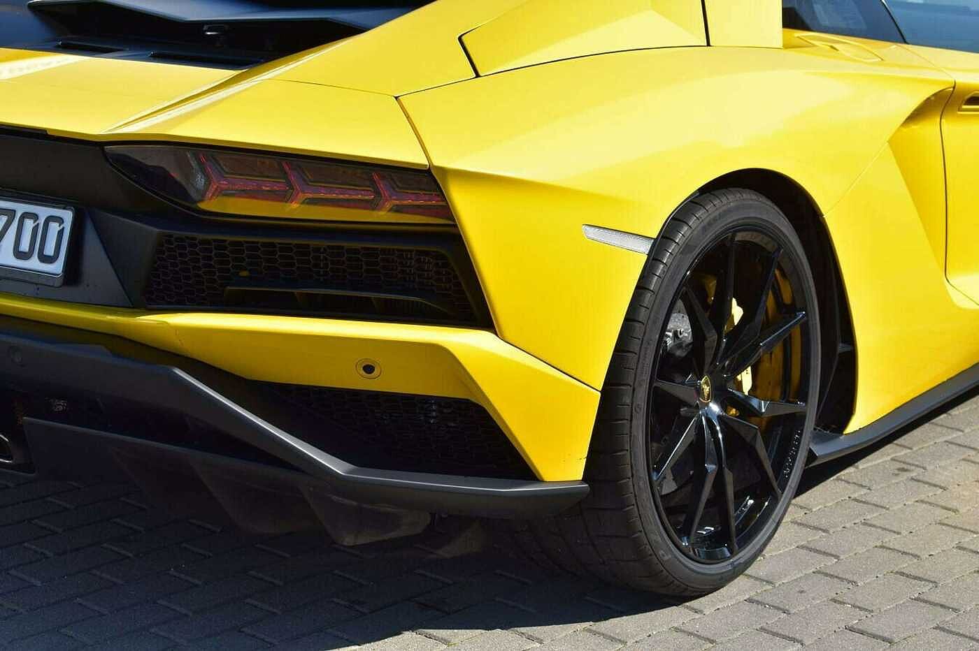 Lamborghini  S *Mietkauf möglich*