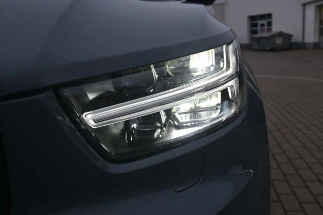 Volvo  RC T5 R-Design*LED*PANO*STHZ*H&K*360*QI*20'