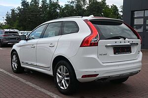 Volvo  T5 AWD Autom. Summum *FSHZG*RFK*XEN*LEDER*