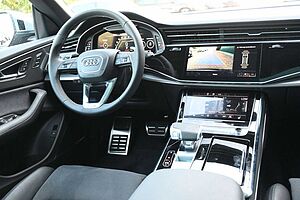 Audi  RS Q8 TFSI QUATTRO *B&O*PANO*23'Mietkauf