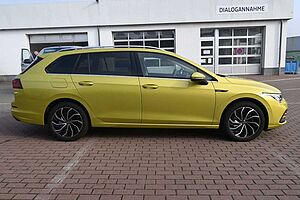 Volkswagen  8 Variant 1.5 eTSI DSG Style*PANO*HUD*ACC