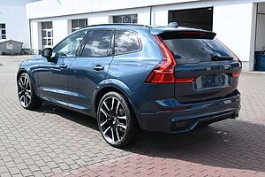 Volvo  B4 D AWD Ultimate Dark*STDHZG*360°*Polestar